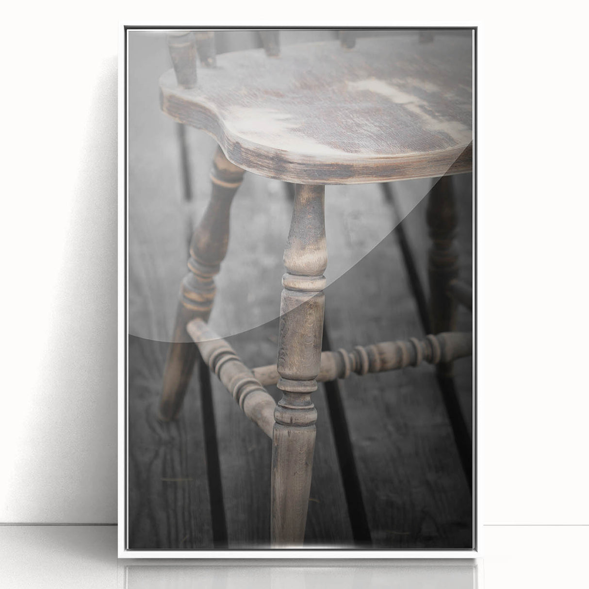 Antique Wooden Chair: Classic Rustic Wall Art Print