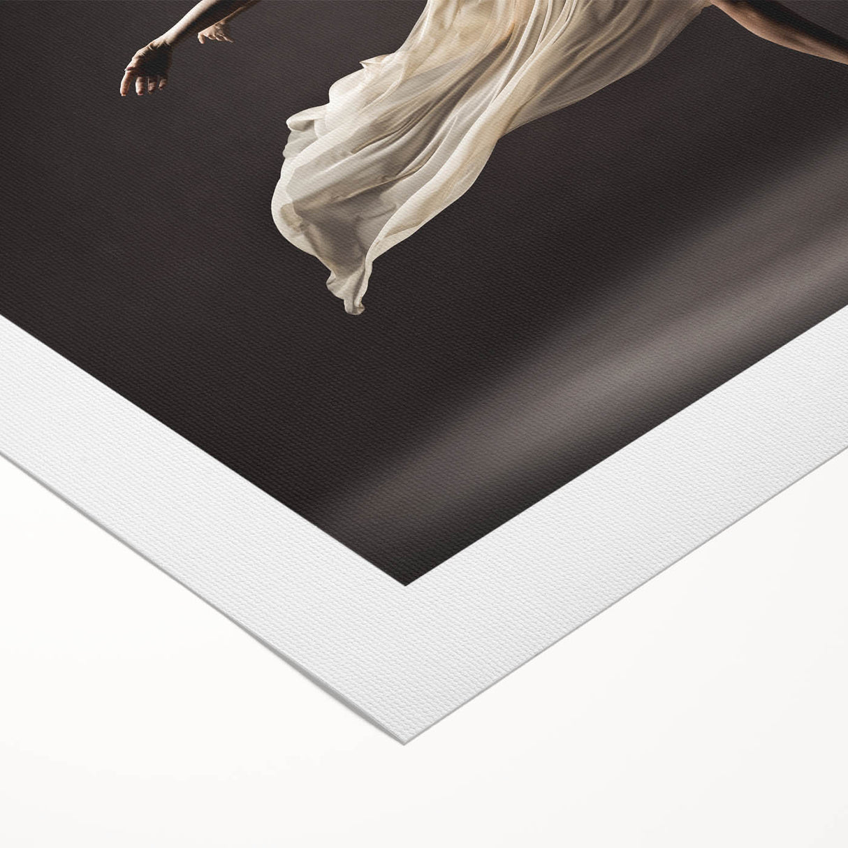 Graceful Motion in Flow – Minimalist Emotive Figure Wall Art