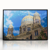 Large abstract wall art featuring a stylized Berlin skyline in black and gray tones on acrylic.