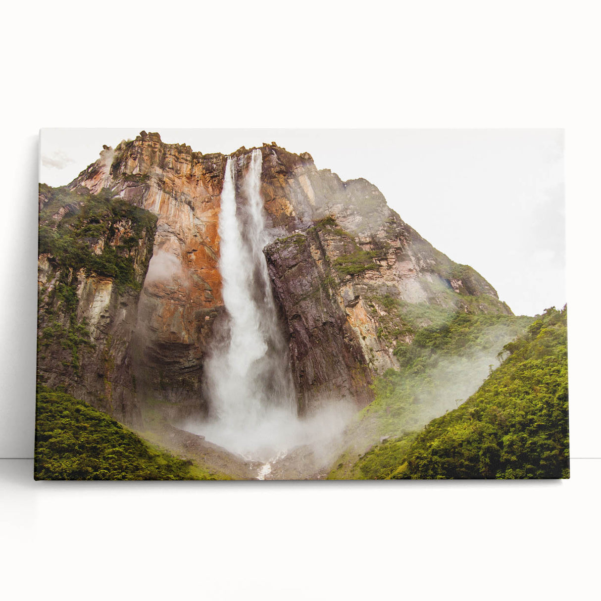 Black and white stretched canvas of a Venezuelan landscape, ideal for kitchen wall art or bedroom ambiance.