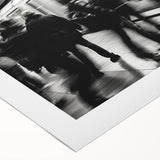 City Flow in Motion – Emotive Urban Minimalist Figure Wall Art