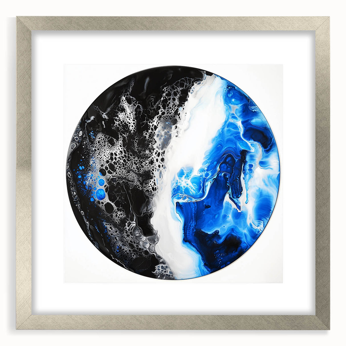 Abstract geometric frame design in silver with a matte finish, showcasing a modern aesthetic perfect for contemporary home decor. The frame is presented from a front view, emphasizing its sleek lines and elegant style, ideal for enhancing any artwork or photograph.