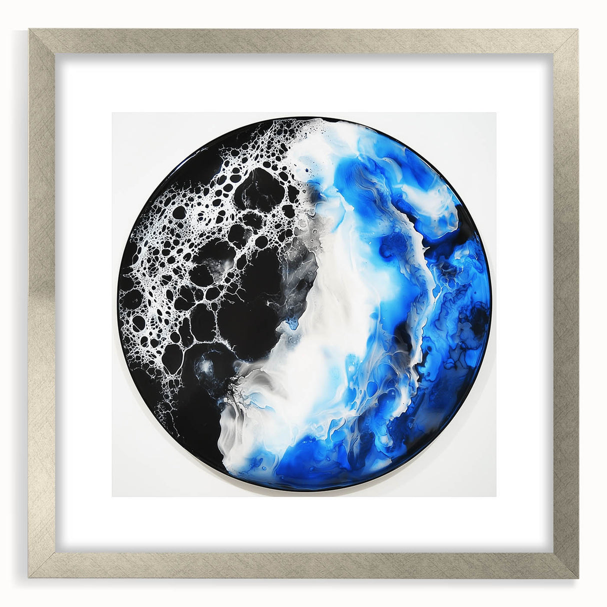 Abstract geometric frame in silver with a matte finish, showcasing a modern design, perfect for enhancing contemporary home decor and artwork display.