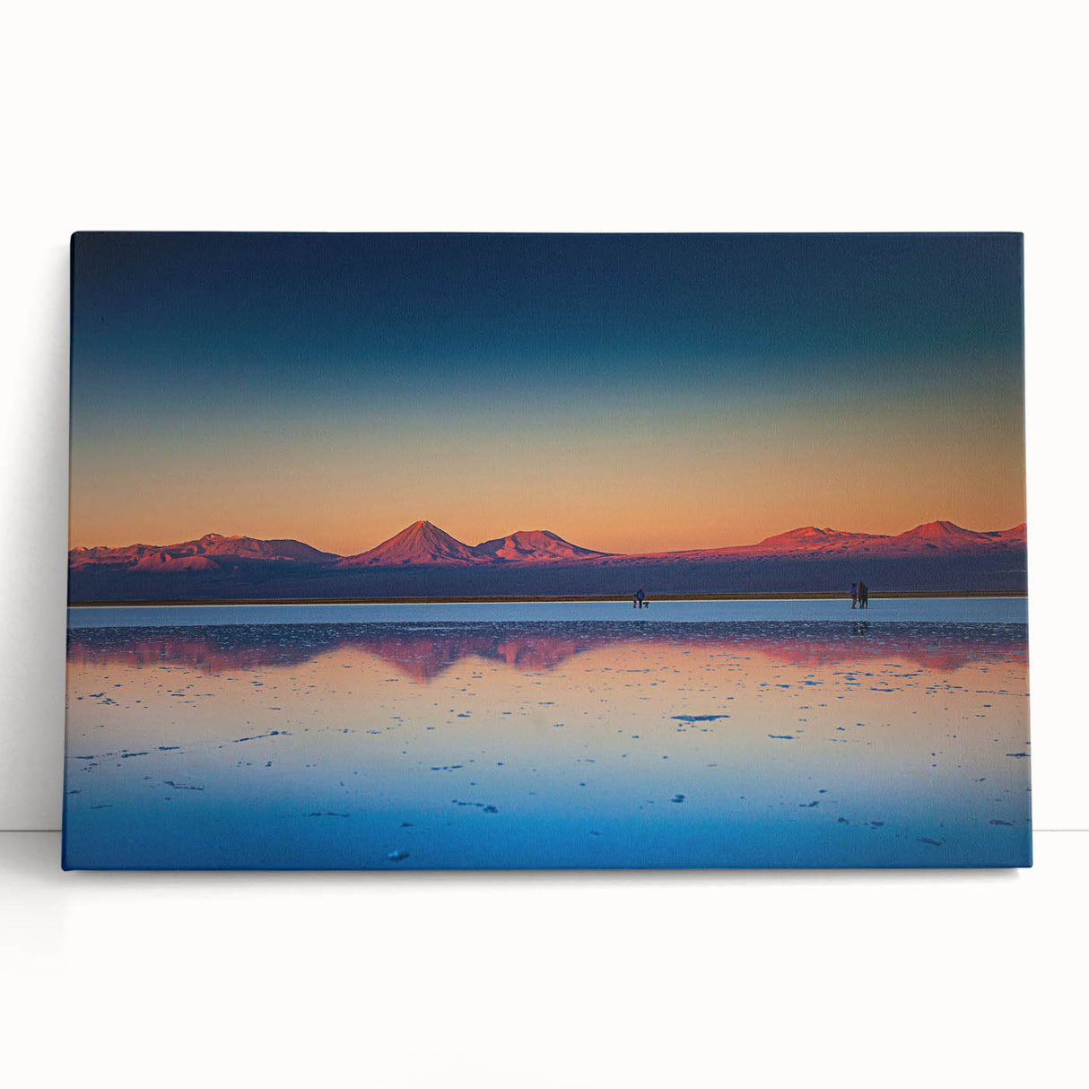Black and white stretched canvas of a Nicaraguan landscape, ideal for kitchen wall art or bedroom ambiance.