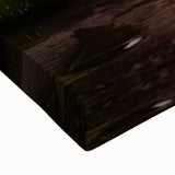 Fresh Apple Splash - Vibrant Kitchen Art for Modern Spaces