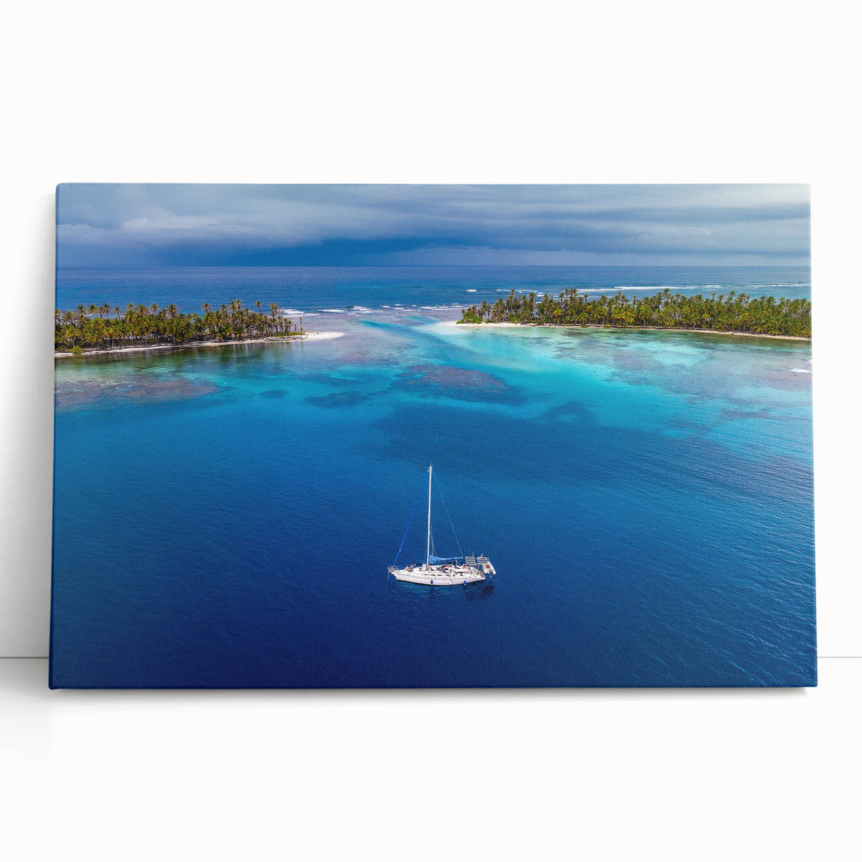 Black and white stretched canvas of Panama scenery, ideal for kitchen wall art or bedroom ambiance.