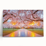 Black and white photo of the Seattle skyline on stretched canvas, ideal for kitchen wall art or bedroom ambiance.