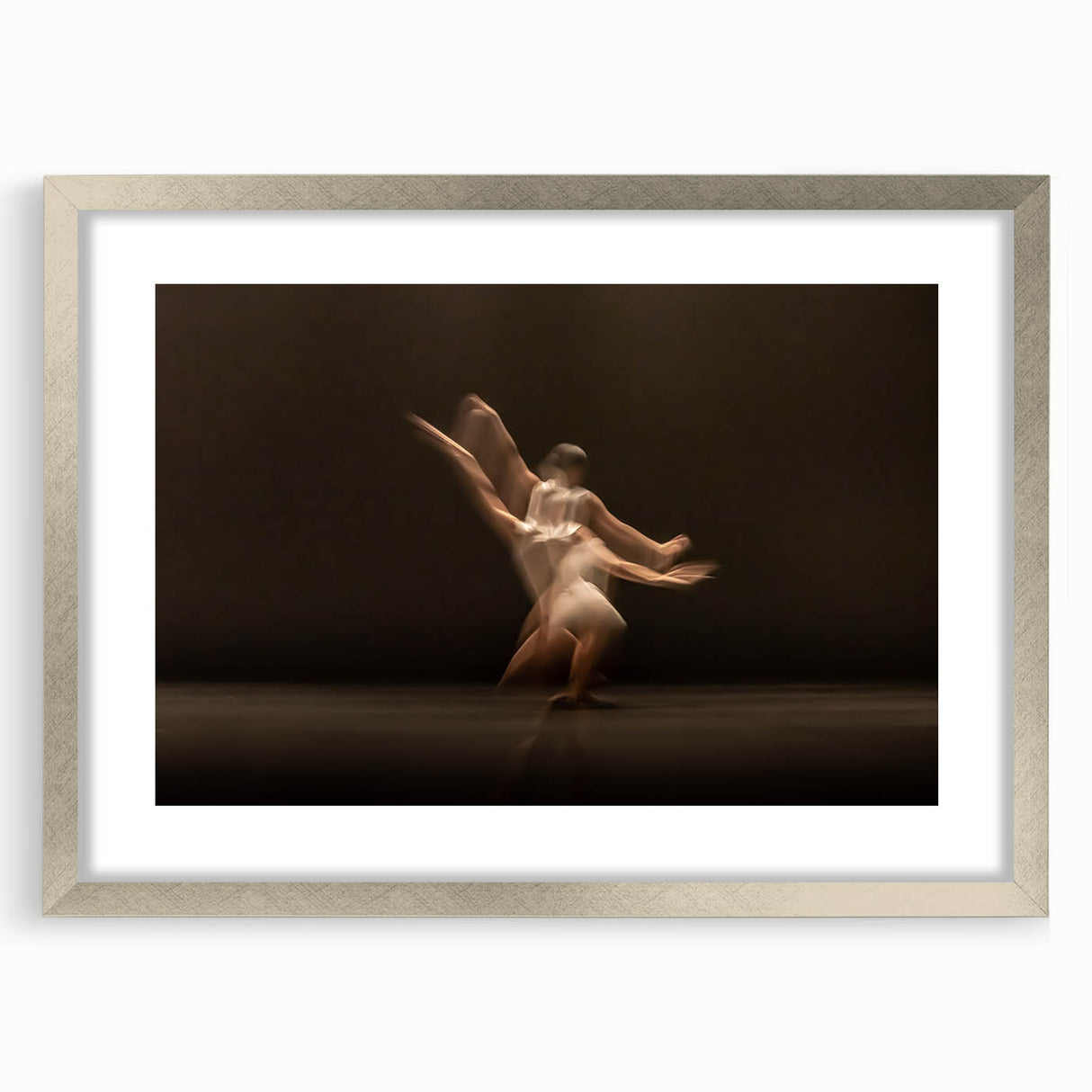 Fluid Echo – Emotional Wall Art in Expressive Motion Photography