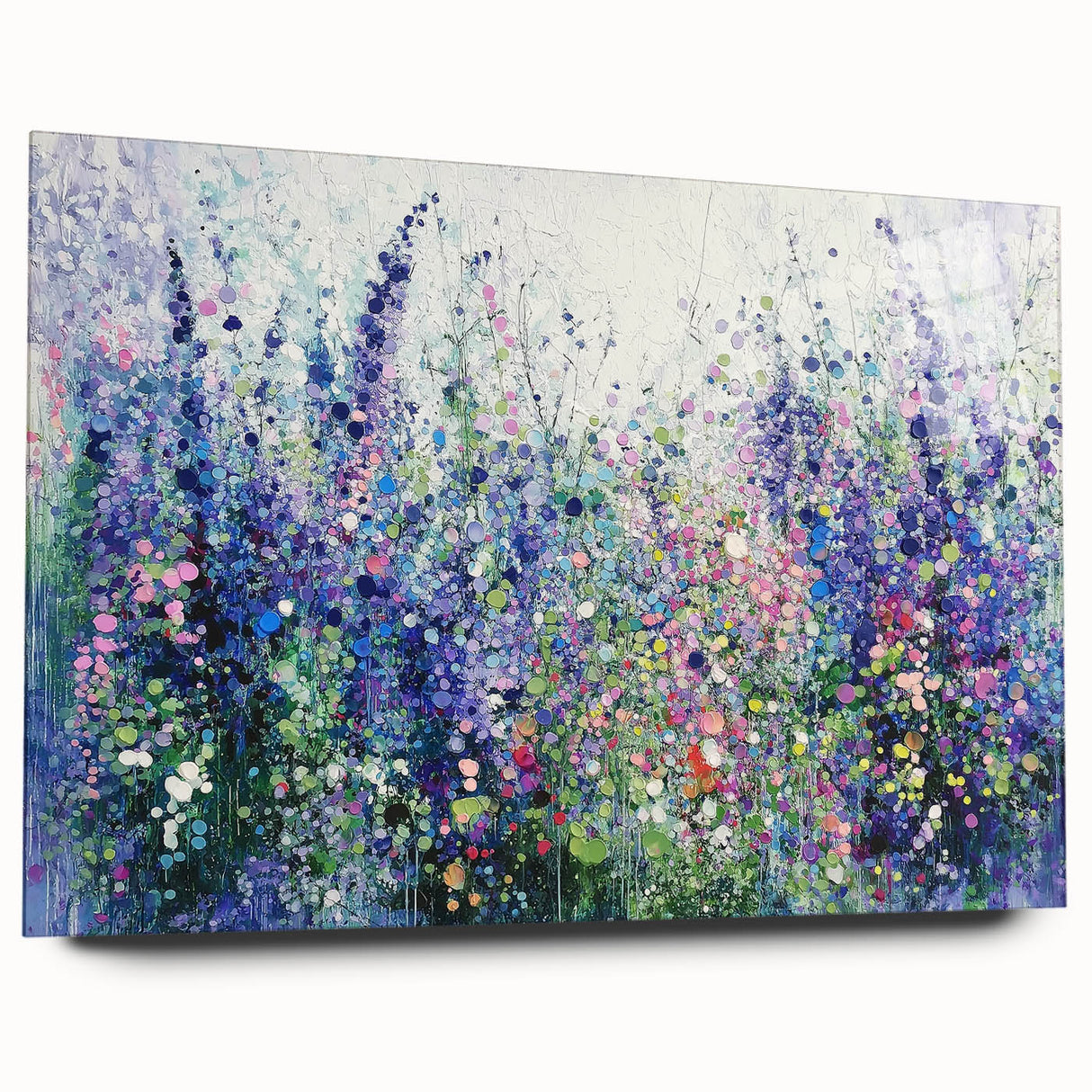 Abstract floral design on acrylic glass showcasing vibrant colors and intricate patterns, viewed from the side, ideal for modern decor and art enthusiasts.