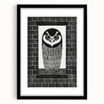 Modern Wall Art: Bold Owl Illustration in Black & White – Minimalist Decor
