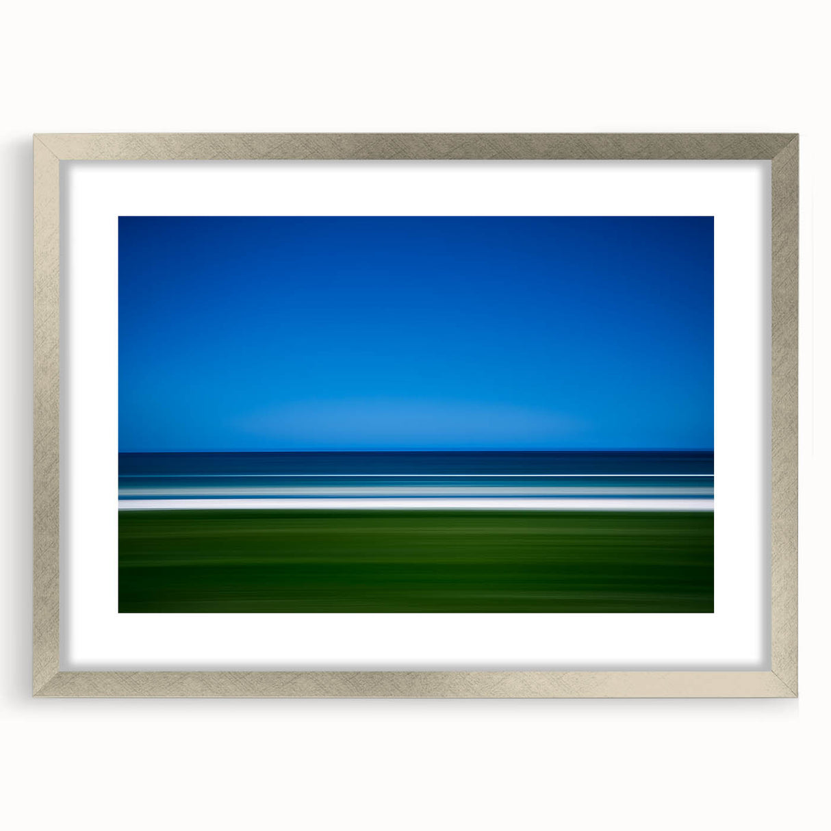 Minimal Horizon Blur – Dynamic Abstract Motion Wall Art Photography