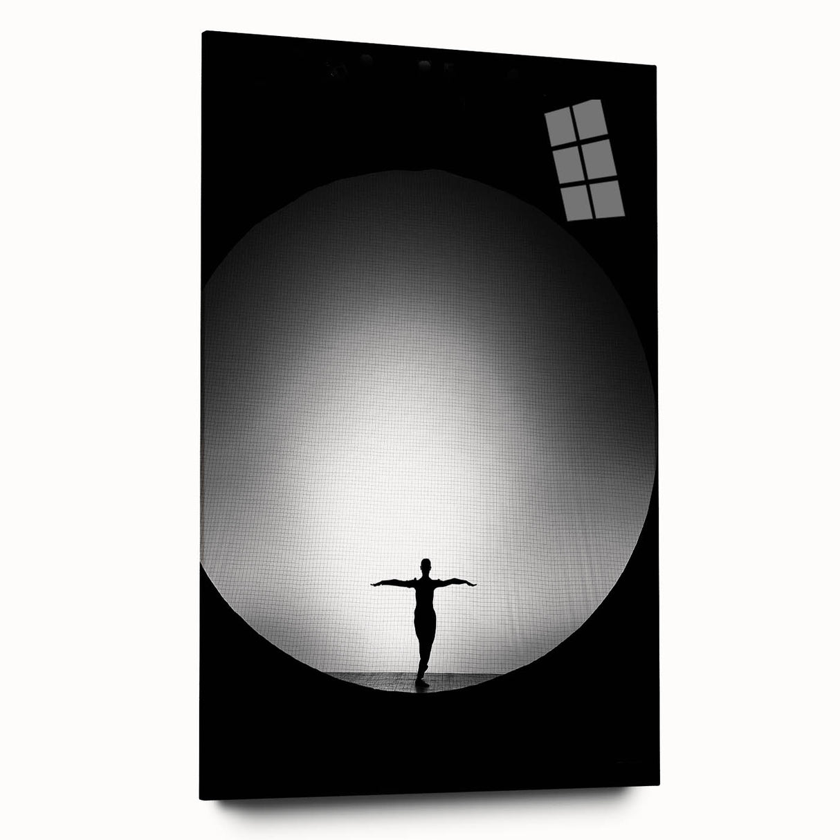 Stillness in Balance – Minimalist Figure Art in Emotive Photography