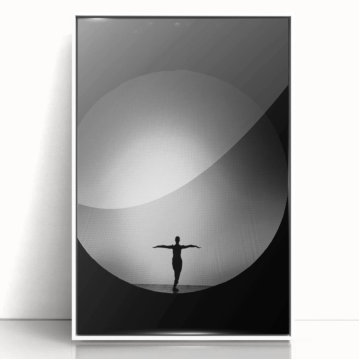 Stillness in Balance – Minimalist Figure Art in Emotive Photography