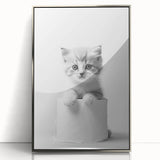 Bathroom Wall Art: Adorable Kitten on Toilet Roll – Modern Decor