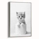 Bathroom Wall Art: Adorable Kitten on Toilet Roll – Modern Decor