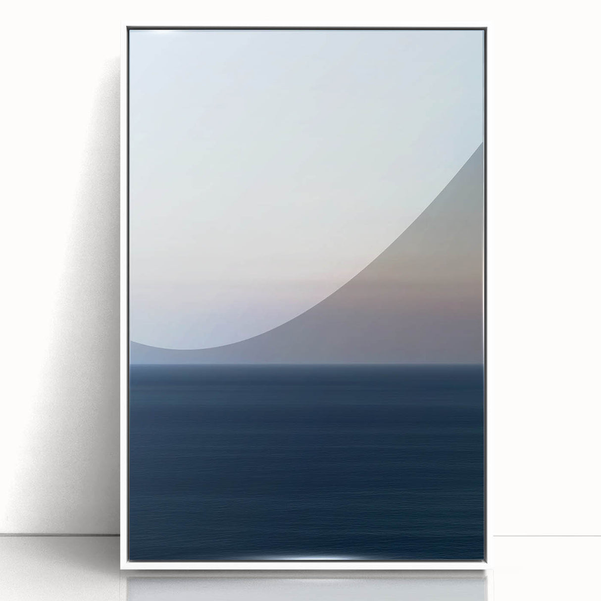Serene Ocean Horizon – Minimal Dynamic Abstract Motion Wall Art