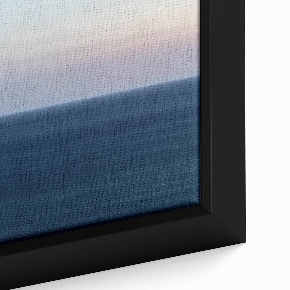 Serene Ocean Horizon – Minimal Dynamic Abstract Motion Wall Art