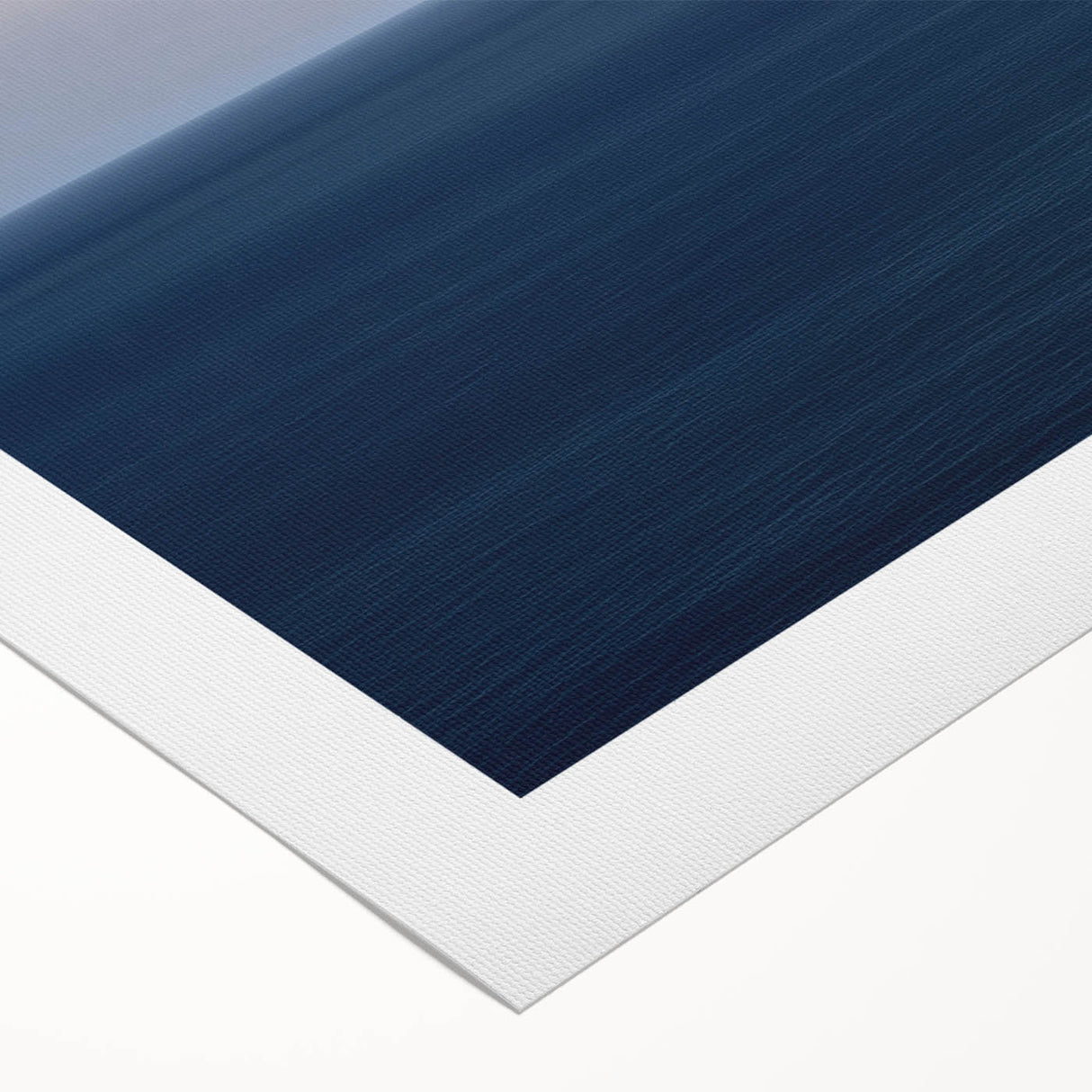 Serene Ocean Horizon – Minimal Dynamic Abstract Motion Wall Art