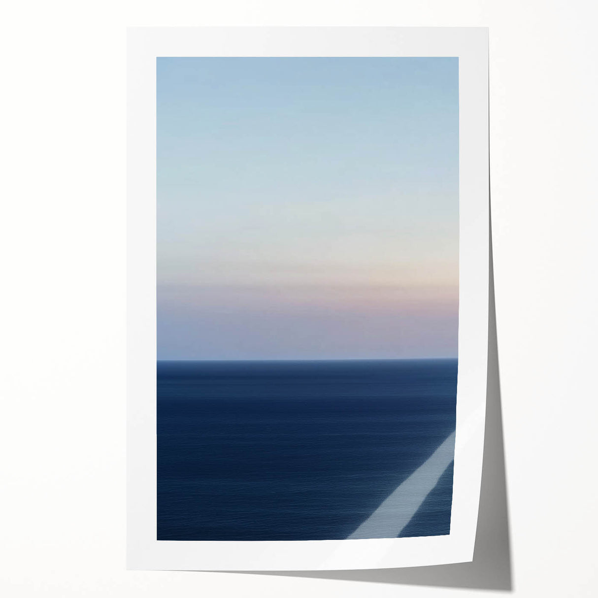 Serene Ocean Horizon – Minimal Dynamic Abstract Motion Wall Art