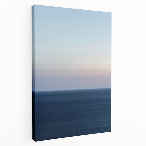 Serene Ocean Horizon – Minimal Dynamic Abstract Motion Wall Art