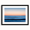 Tranquil Ocean Flow – Dynamic Abstract Seascape Motion Wall Art