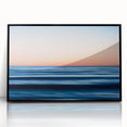 Tranquil Ocean Flow – Dynamic Abstract Seascape Motion Wall Art