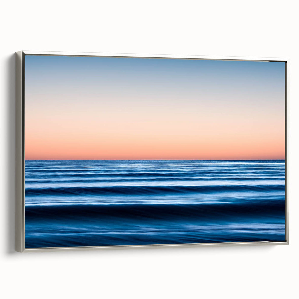 Tranquil Ocean Flow – Dynamic Abstract Seascape Motion Wall Art