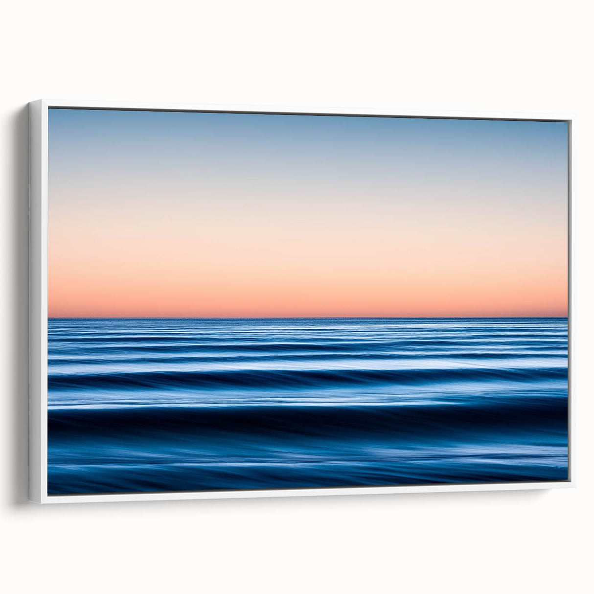 Tranquil Ocean Flow – Dynamic Abstract Seascape Motion Wall Art