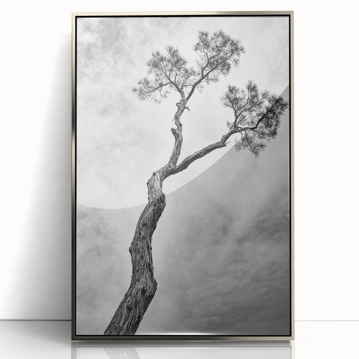 Minimalist Tree Silhouette – Modern Black & White Wall Art