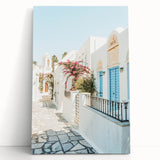 Large black and white abstract canvas featuring fluid lines, ideal for kitchen wall art or bedroom ambiance.