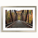 Landscape bridge frame in silver with a mat, showcasing a modern design. The front view highlights its sleek edges and elegant finish, perfect for home decor.