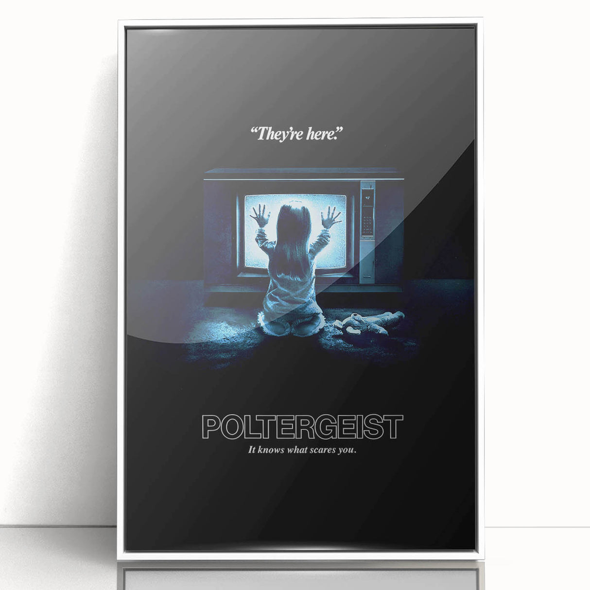 Retro Poltergeist Poster Art - Vintage 80s Horror Movie Prints