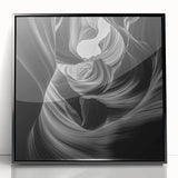 Monochrome Flow – Modern Black and White Dynamic Wall Art