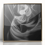 Monochrome Flow – Modern Black and White Dynamic Wall Art
