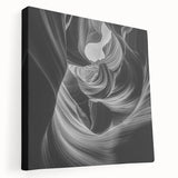 Monochrome Flow – Modern Black and White Dynamic Wall Art