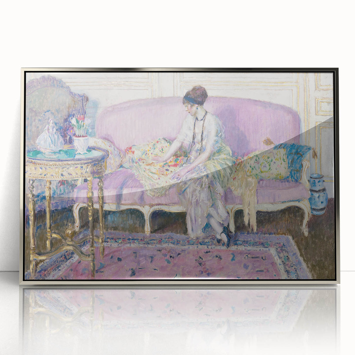 Refined Impressionist Interior – Frieseke’s Elegant Sofa Scene