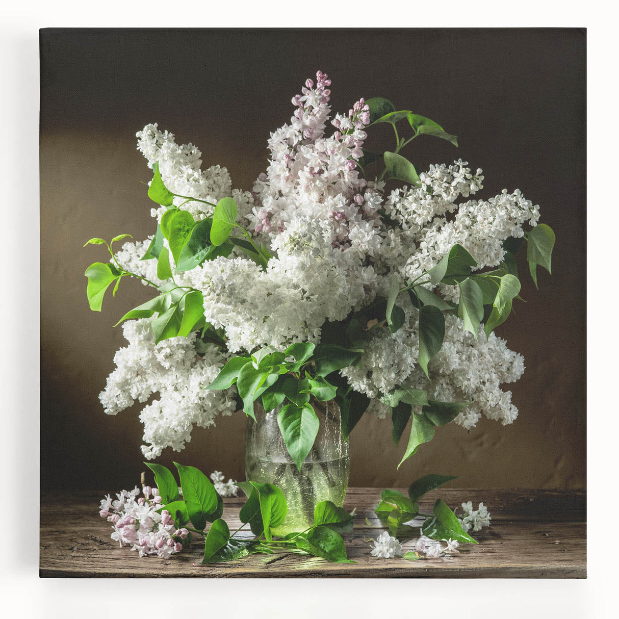 Stretched canvas wall art featuring vibrant lilac flowers in a botanical design, perfect for adding a touch of nature to any decor. Ideal for floral enthusiasts.
