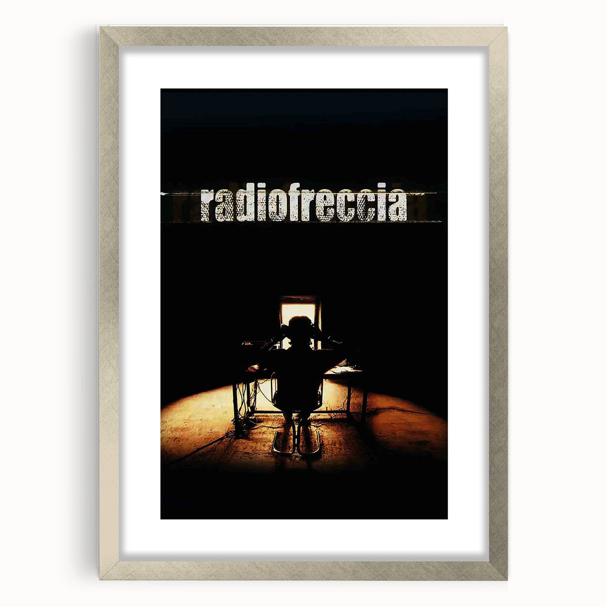 1990s Vintage Movie Poster – Classic 90s Film Art of Radiofreccia