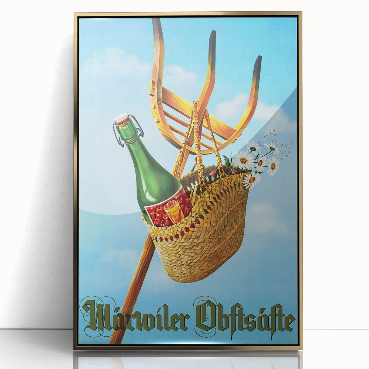 Vintage Märvoiler Obstsäfte Poster: Retro Beverage Advertising Art